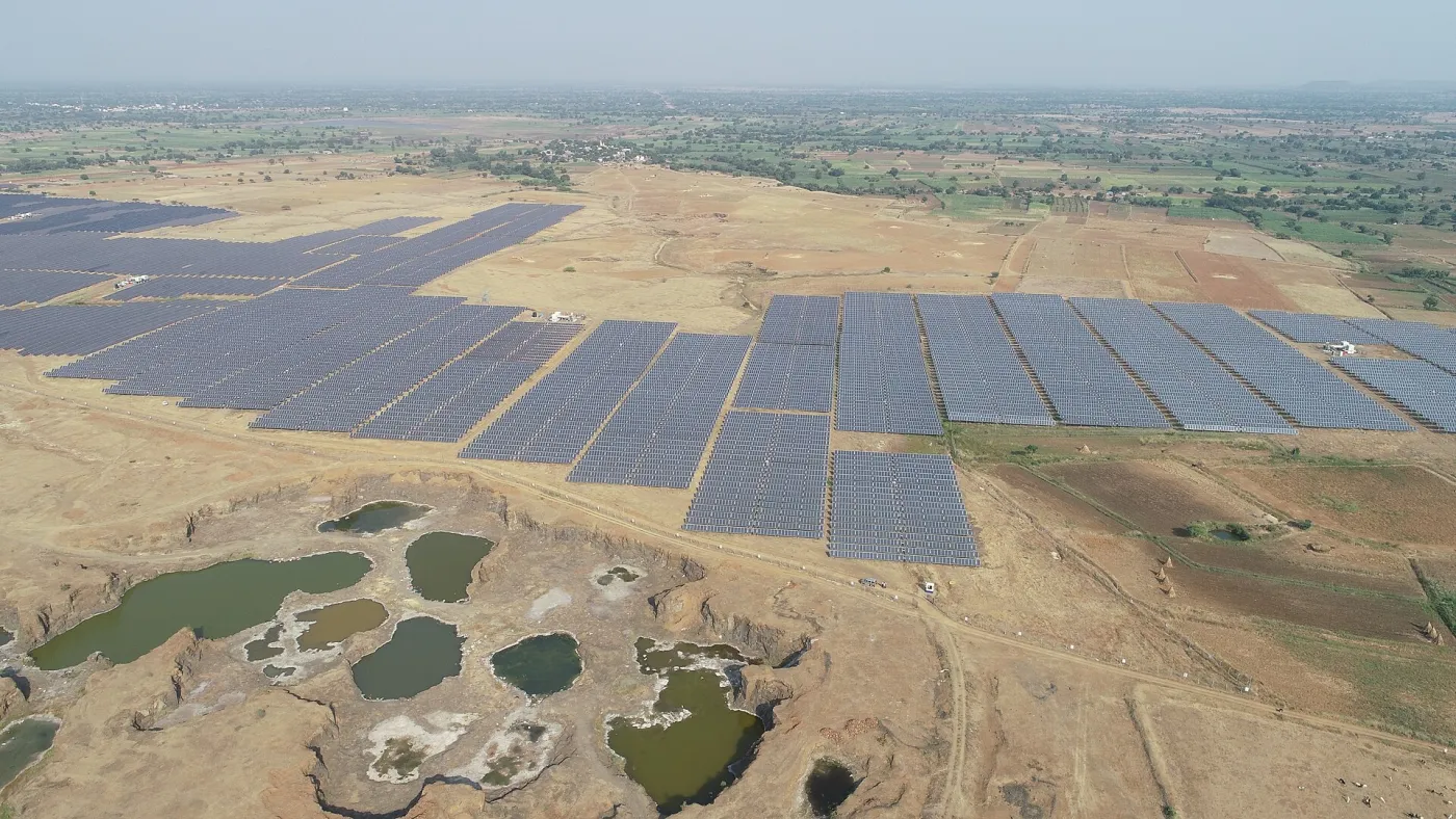 Commercial solar plant in Maharashtra